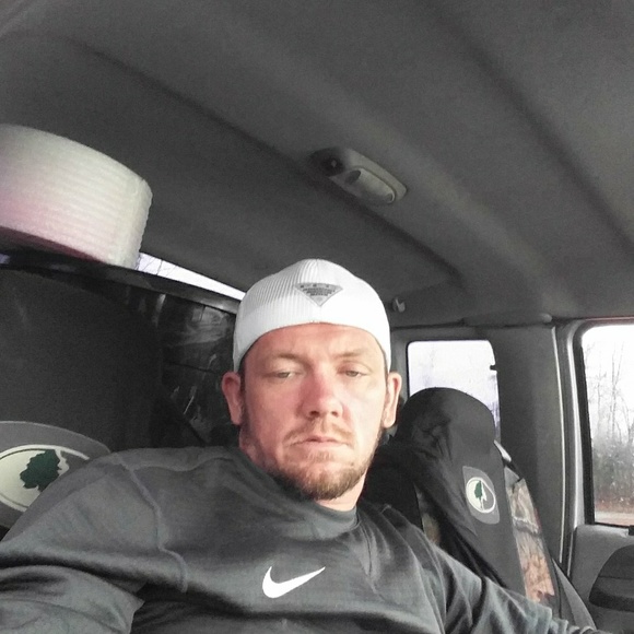 Meet your Posher, Jordan - Picture 1 of 1